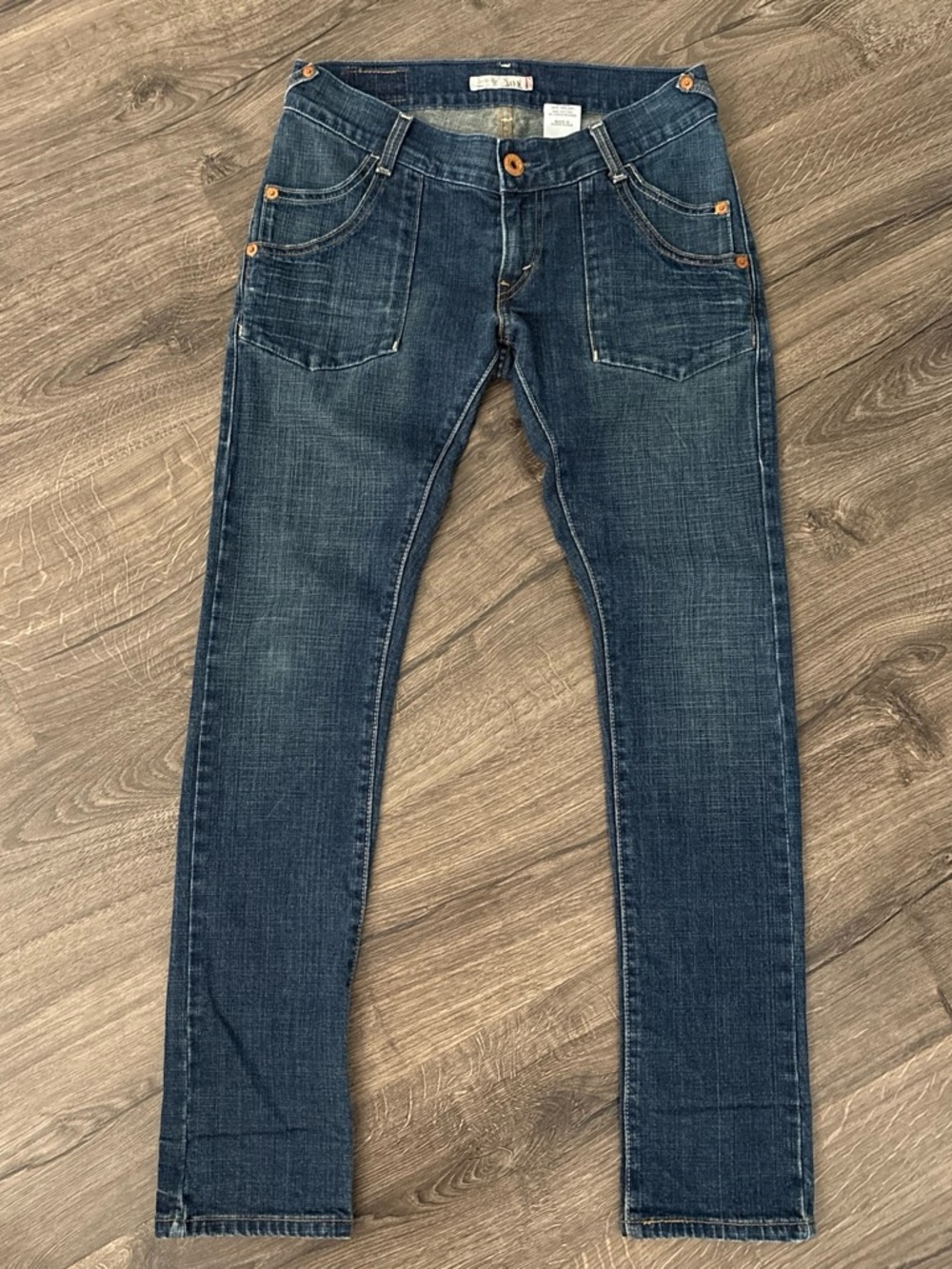 Levi's 504 Slouch Women's Low-Rise Skinny Jeans in Indigo Blue